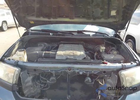 2010 Toyota Tundra Grade 5.7L V8 z USA, uszkodzony, nr VIN 5TFEY5F1XAX095770